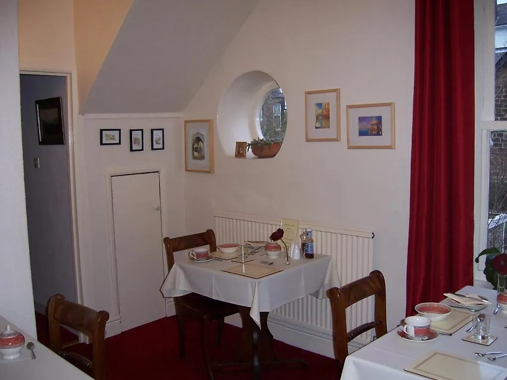 Guest house Spring Lodge Harrogate