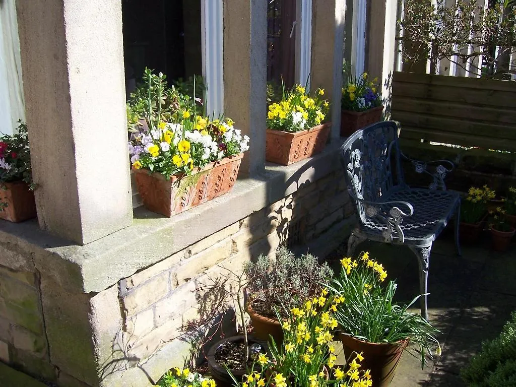 Spring Lodge Harrogate Guest house