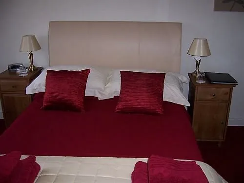 Spring Lodge Harrogate 3*,